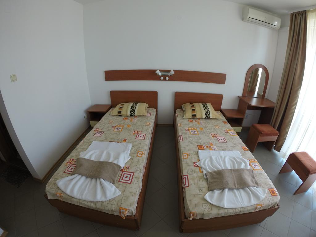 Hotel Filland Sozopol Habitación foto