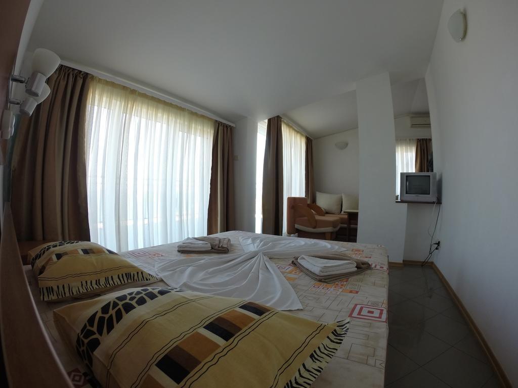 Hotel Filland Sozopol Habitación foto