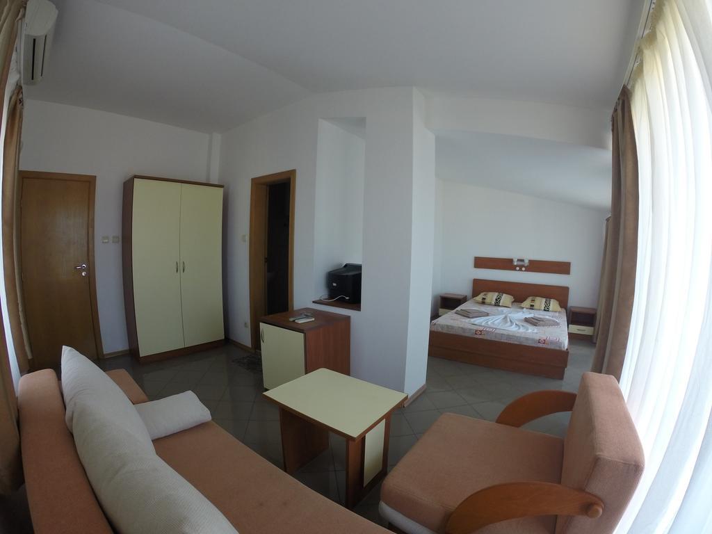 Hotel Filland Sozopol Habitación foto